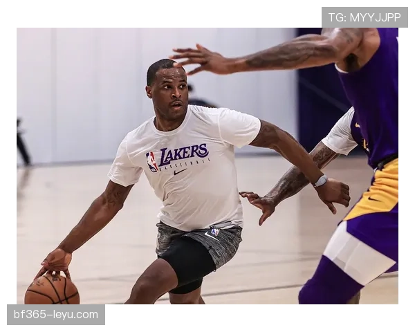 基兰·史密斯强势领衔中距离自由泳阵容