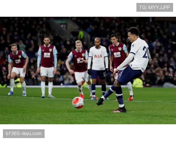 奥布拉克再献零封，西甲零封王纪录持续刷新