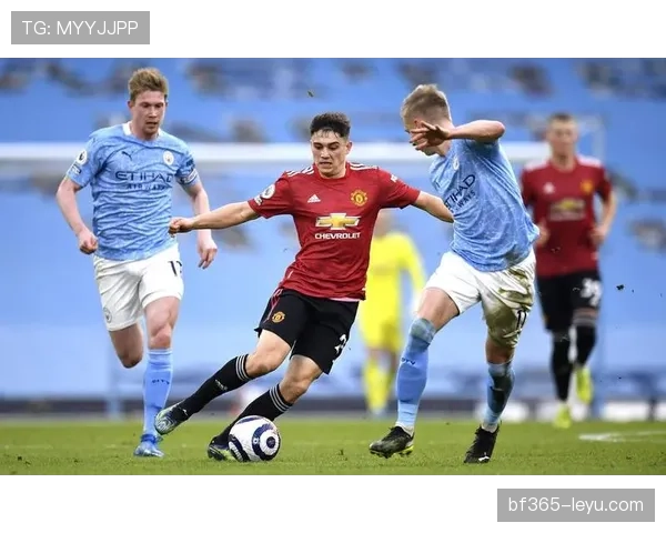 曼联进攻组织混乱问题显现,对赛季走势形成制约