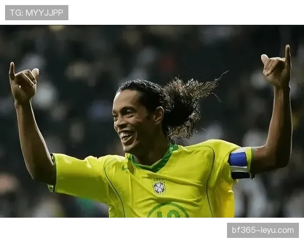 小罗退役后还在夜店蹦到凌晨？这体力是喝红牛续的吧